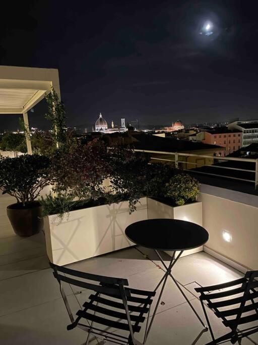 Caterina De' Medici Luxury Attic With Terrace And Parking Apartamento *