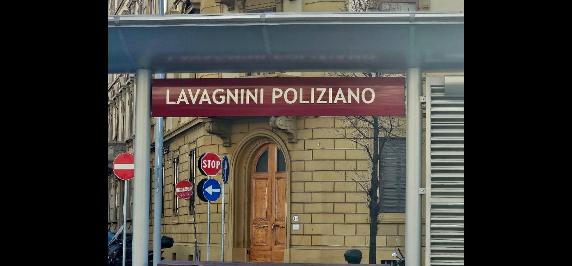 Apartamento Caterina De' Medici Luxury Attic With Terrace And Parking *