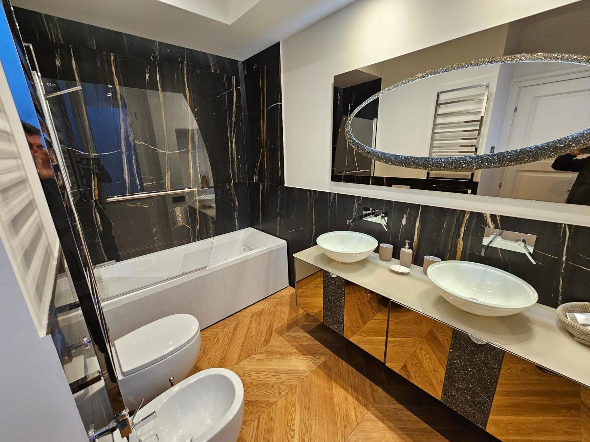 Caterina De' Medici Luxury Attic With Terrace And Parking Apartamento *